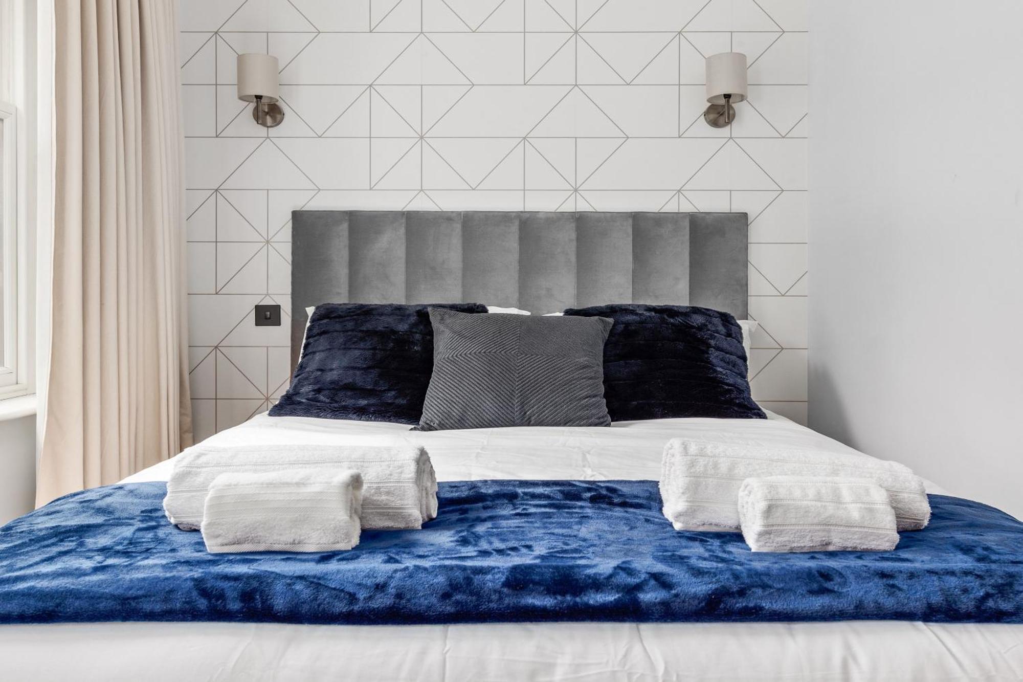 Stylish 2 Bedroom Apartment In Westminster Sleeps 5 With Ac Λονδίνο Εξωτερικό φωτογραφία